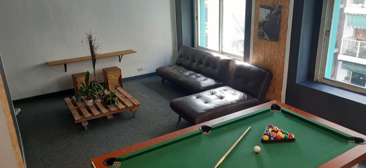 בואנוס איירס La Bamba Student Hostel מראה חיצוני תמונה