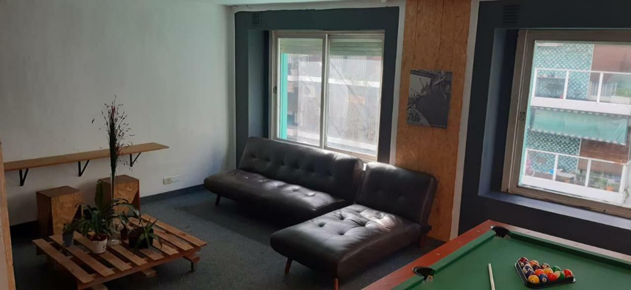 בואנוס איירס La Bamba Student Hostel מראה חיצוני תמונה